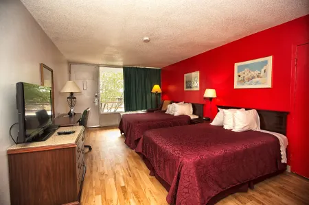 Norfolk Country Inn and Suites