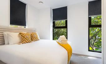 Auckland City Charm - 2Br Haven by Zodiak Stays