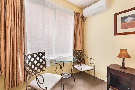 Knightsbridge Apartments Отели рядом с достопримечательностью «Беррарунг Марр»