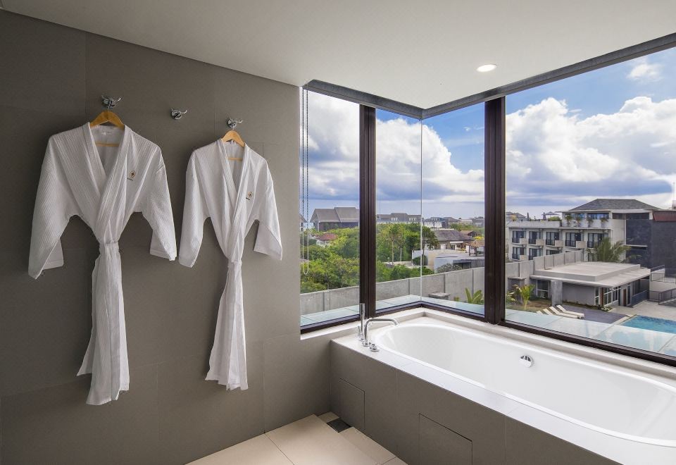 이스틴 아시타 리조트 짱구 썸네일