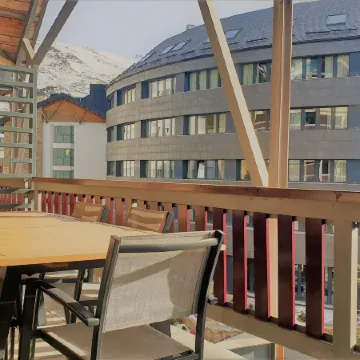 Todosierranevada Zona Baja - Montblanc Vistas A la Montana - Junto a Los Telecabinas