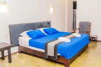 ShiCo Transit Hotel - Inns