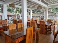 Villa Excellance Beach & Wave Pool Resort - Suites & Villas - Frühstück