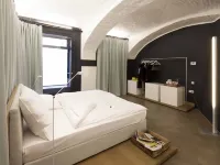 Gratzlhotel Belvedere Hotels near 04. Wieden