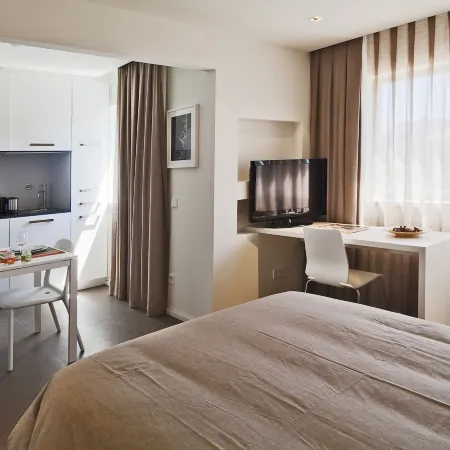 Bnapartments Palacio Отели рядом с достопримечательностью «Издательство Porto Editora»