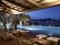 Porto Elounda Golf & Spa Resort, Six Senses Spa Hotels in Eloúnta