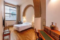 โรงแรมเชนตราเล