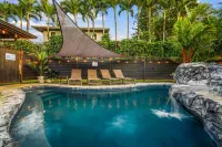 Huge Home w/ Private Pool, Jacuzzi, & Water Slide! Sleeps 18! - สระว่ายน้ำส่วนตัว