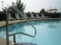 BridgePointe Hotel & Marina - Swimmingpools