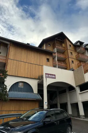 Pleiades Отели в г. Веноск