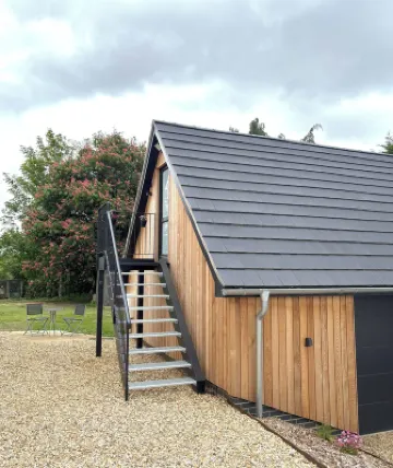 Studio Apartment bordering the Ickworth Estate, Pet-Friendly, 5 minutes to Bury! Hotel a 