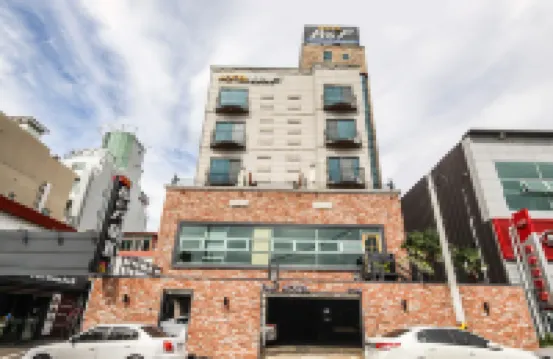 บีแอนด์เอฟ โฮเทล โรงแรมใกล้Yeulmaru