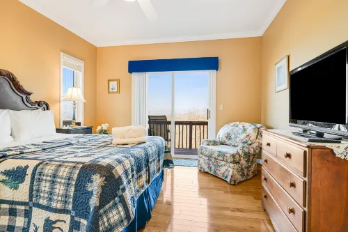 Breathtaking Mountain Views and Cozy Fire Pit - Stunning Getaway