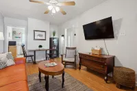 Artistic Decor and Cozy Patio - Charming Historical Retreat