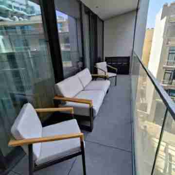 Five Stars Mercury Tower Others