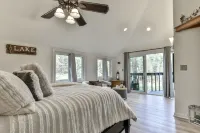 Spectacular Lake Views and Resort Amenities - Charming Villa Escape Hotels in Pickens County