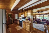 Tranquil home on 1.82-acres with lanai, free WiFi, W/D, and gas fireplace