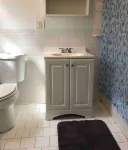 Private 2 Bedroom and 1 Bathroom House in a Quiet Area and Convenient to NYC Bus/Train