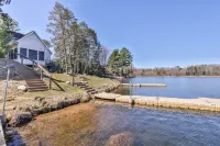 Shoreview Lake House Hotels in Minocqua