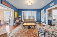 Quaint 4 Bedroom Home Just A Few Blocks To Downtown Lake Geneva