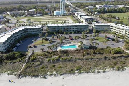 Ocean View and Pool Access - Beautiful Oceanfront Sanctuary