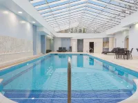 Oxford Belfry Hotel & Spa - С бассейном