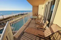 Oceanfront Luxury Retreat with Huge Balcony - Spacious Paradise Escape