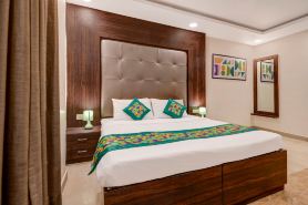 Treebo Riddhi Paradise - 15 Mins from Airport