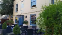OYO Blenheim House Hotels in Newton Solney