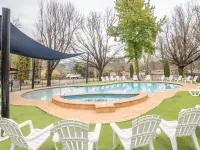 Nrma Bright Holiday Park Hotels in Bright