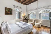 Villa Schlosser Lake Front & Private Pool - Boutique