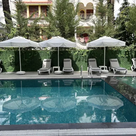 Sam Hotel