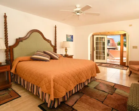 Fourways Inn Hotels in Hamilton