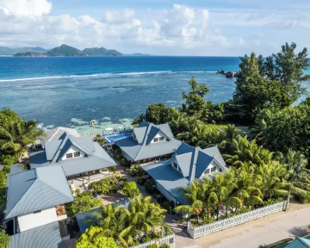 Le Nautique Waterfront Hotel la Digue โรงแรมในลาดิกิว