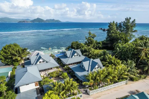 Le Nautique Waterfront Hotel la Digue