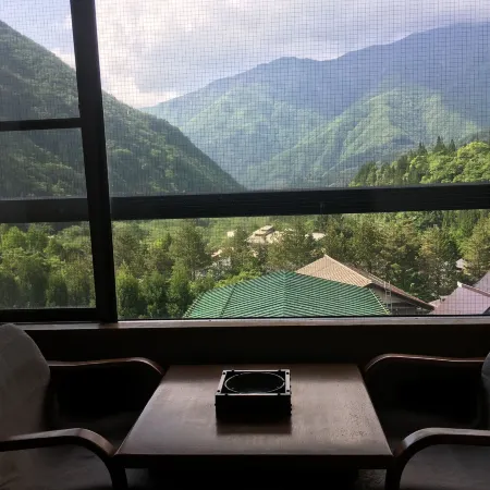 Ryokan Sansui Отели рядом с достопримечательностью «Хираю Горячие источники»