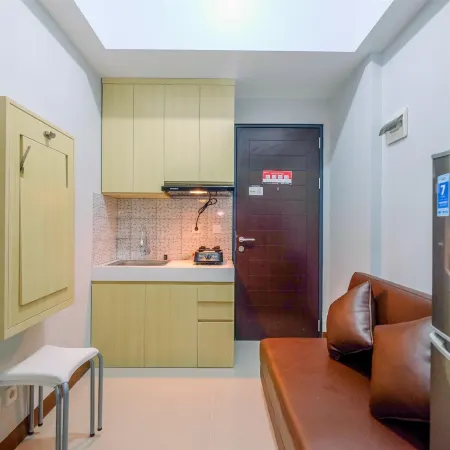 Nice and Elegant 1Br at Royal Heights Apartment
