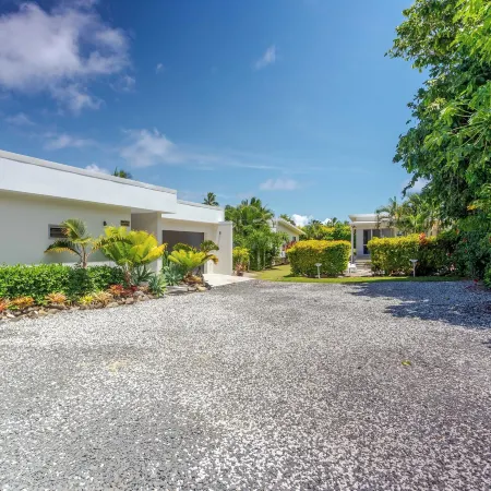 Mama Taras Luxury Villa
