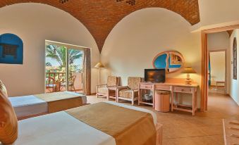 Dream Lagoon & Aqua Park Resort