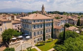 Chateau de Mazan, BW Premier Collection