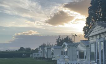 Poker Dot Getaway 2 - Stay-Play-Getaway