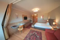 Der Marienhof Hotel Garni Hotels in Raaba
