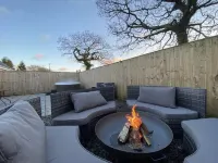Acorn Cottage Hotels in Carew