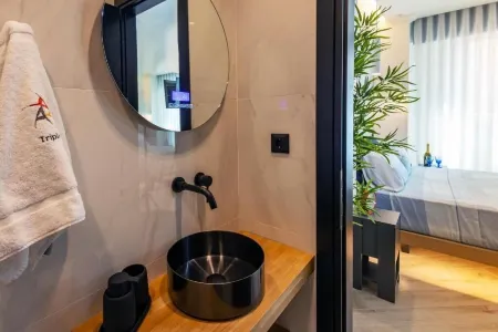 Triple a - Chrisospiliotissis 7