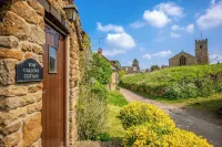 Tom Callows Gorgeous Cottage Oxfordshire Hotels in Cherwell