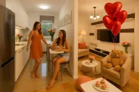 Eva - Bright Apt with Balcony Near Veranda Mall Hotels in Pasărea