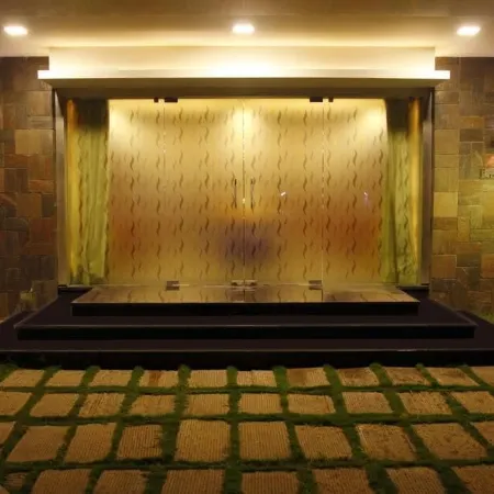 Hotel Chenduran Park Отели в г. Диндуккал