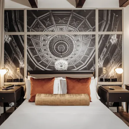 1926 la Galerie Boutique Art Suites