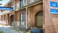 Albury Townhouse Motel Hotels in Albury