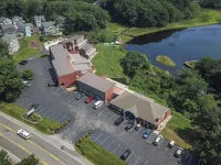 Ogunquit River Inn & Suites - parking